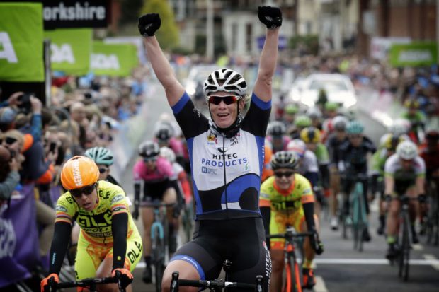 Doncaster - Great Britain - wielrennen - cycling - radsport - cyclisme - Wild Kirsten (Netherlands / Hitec Products) - Garner Lucy (Great Britain / Wiggle High5) - Floortje Mackaij (Netherlands / Liv - Plantur) pictured during stage 2 of the Tour of Yorkshire - from Otley to Doncaster for women in Yorkshire, England - photo Davy Rietbergen/Cor Vos © 2016